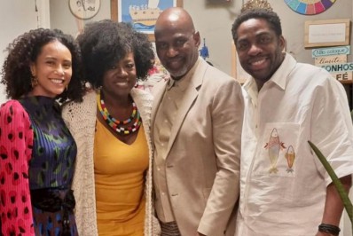 Tais Araujo e Lázaro Ramos celebram visita de Viola Davis: 'Noite especial'