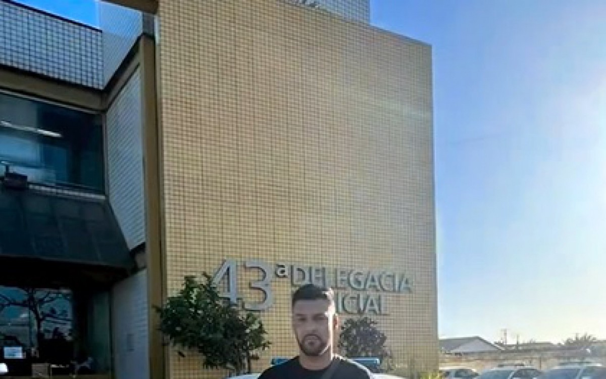 MC Créu presta queixa contra Naldo Benny