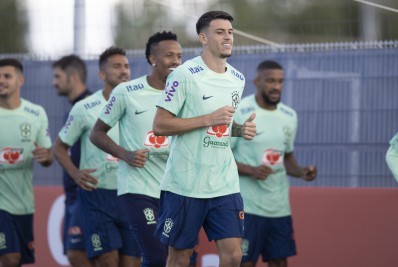 Ex-zagueiro do Fluminense, Ibañez vê convocação como sonho realizado e exalta Thiago Silva