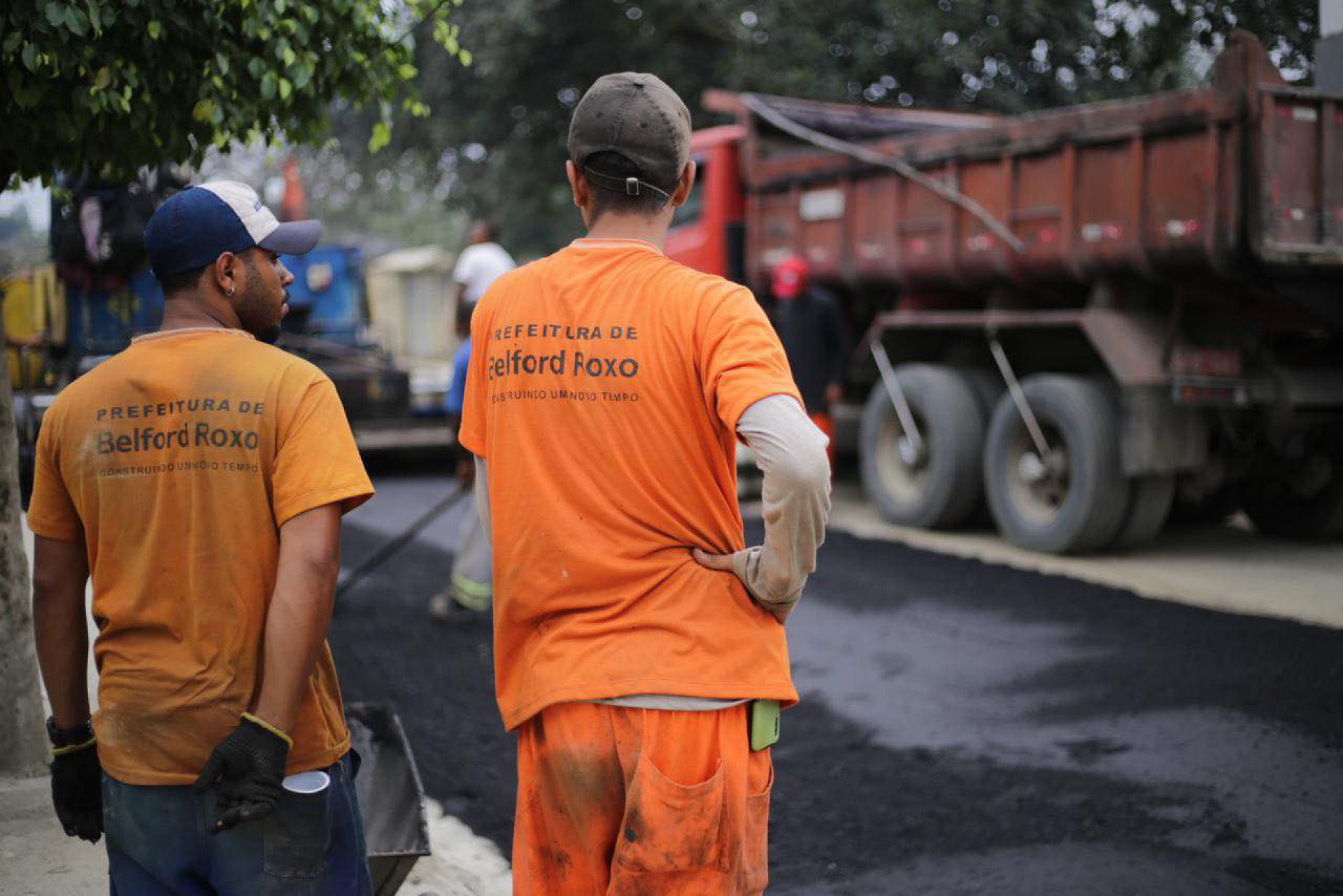 A Estrada do Capim Melado, no bairro Roseiral, ganhou novo asfalto - Rafael Barreto / PMBR
