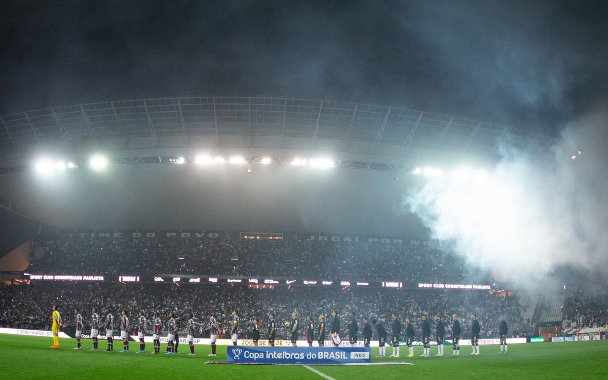 Corinthians e Fluminense no jogo de volta da semifinal da Copa do Brasil - Foto: Marcelo Goncalves/FFC