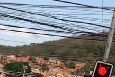 Tiroteio intenso em Campinho deixa uma pessoa ferida e assusta moradores