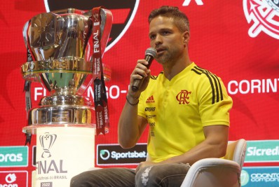 Após vice em 2017, Diego tem chance de conquistar título inédito pelo Flamengo