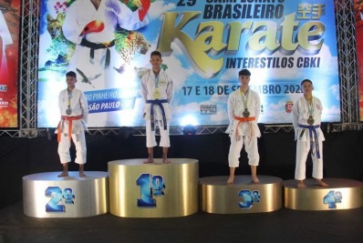 Atletas do Karatê de Maricá conquistaram nove medalhas no torneio Brasileiro de Karatê