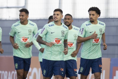 Tite não contará com todos os jogadores para amistoso da Seleção