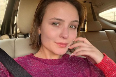 Após diagnóstico, Larissa Manoela agradece apoio que recebeu nas redes sociais: 'Vamos juntas'