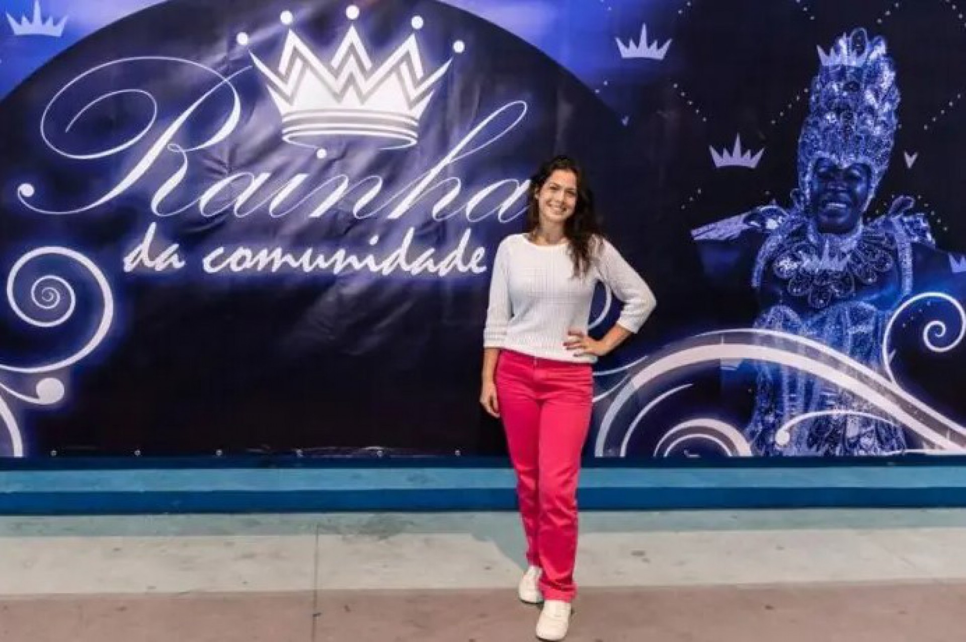 Candidata Roberta Claudia Pinheiro Gallego Ferreira de Resende
 - Divulgação Beija-Flor