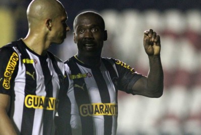 Ex-dirigente do Botafogo revela que Seedorf se arrependeu de ter deixado o clube: 'Ficou muito decepcionado'