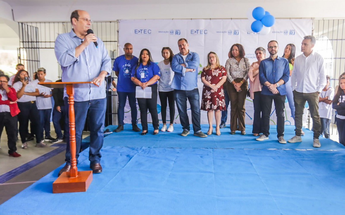 O secret&aacute;rio Alexandre Valle destacou que o objetivo &eacute; melhorar a qualidade do ensino