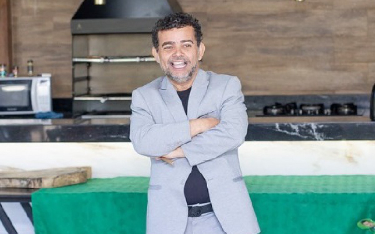 Cl&eacute;bio Jacar&eacute; chamou aten&ccedil;&atilde;o por ter declarado ter cerca de R$ 5 milh&otilde;es em esp&eacute;cie