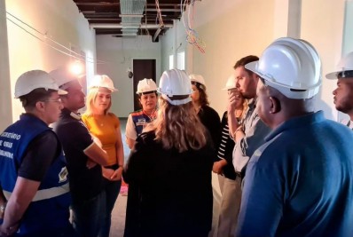 Autoridades vistoriam as obras do Hospital Juscelino Kubitschek, em Nilópolis