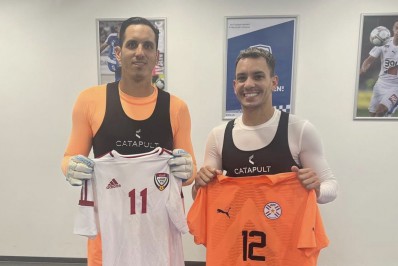 Após amistoso, Gatito troca de camisa com ex-talismã do Botafogo