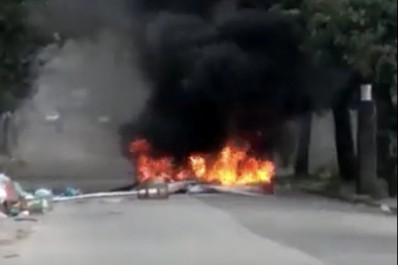 Confrontos fecham ruas e comércio no entorno do Morro do Dezoito 