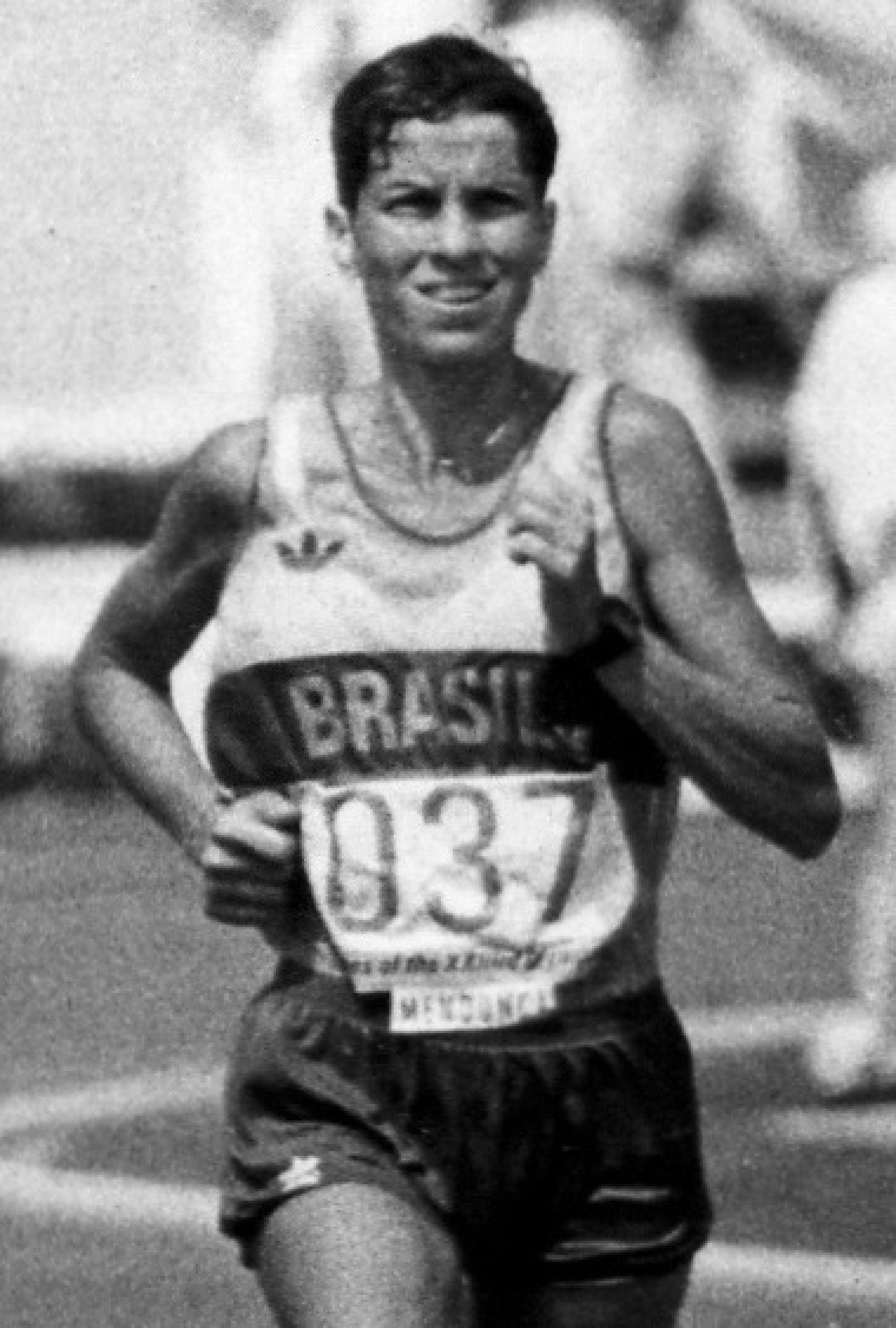 Eleonora Mendon&ccedil;a, ativista e primeira brasileira a participar de uma maratona ol&iacute;mpica, em Los Angeles 1984