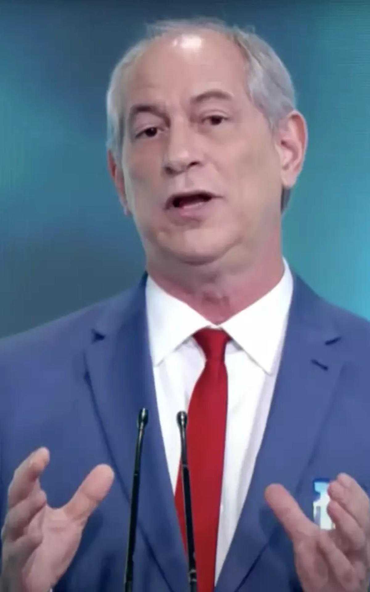 Ciro Gomes diz que n o quer mais disputar elei es Asfixiado por