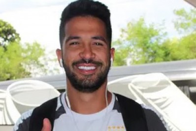 Edmundo pede que 777 Partners faça investimento e contrate jogador do Palmeiras para o Vasco