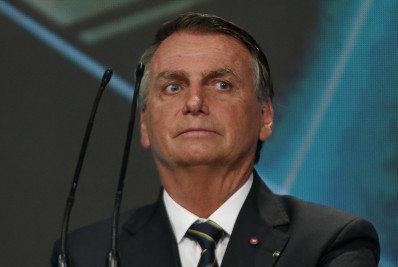 Bolsonaro edita decreto sobre concursos públicos que pode beneficiar PF e PRF