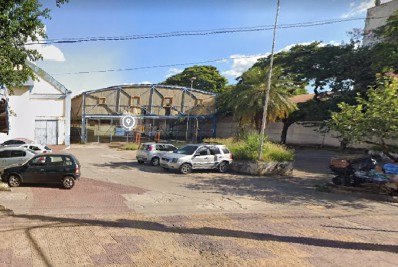 Morador de rua é ferido com palito de churrasco em praça no Retiro