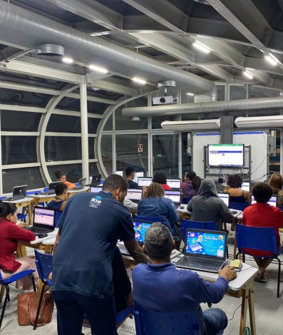 Os cursos das Naves do Conhecimento têm aulas presenciais e on-line