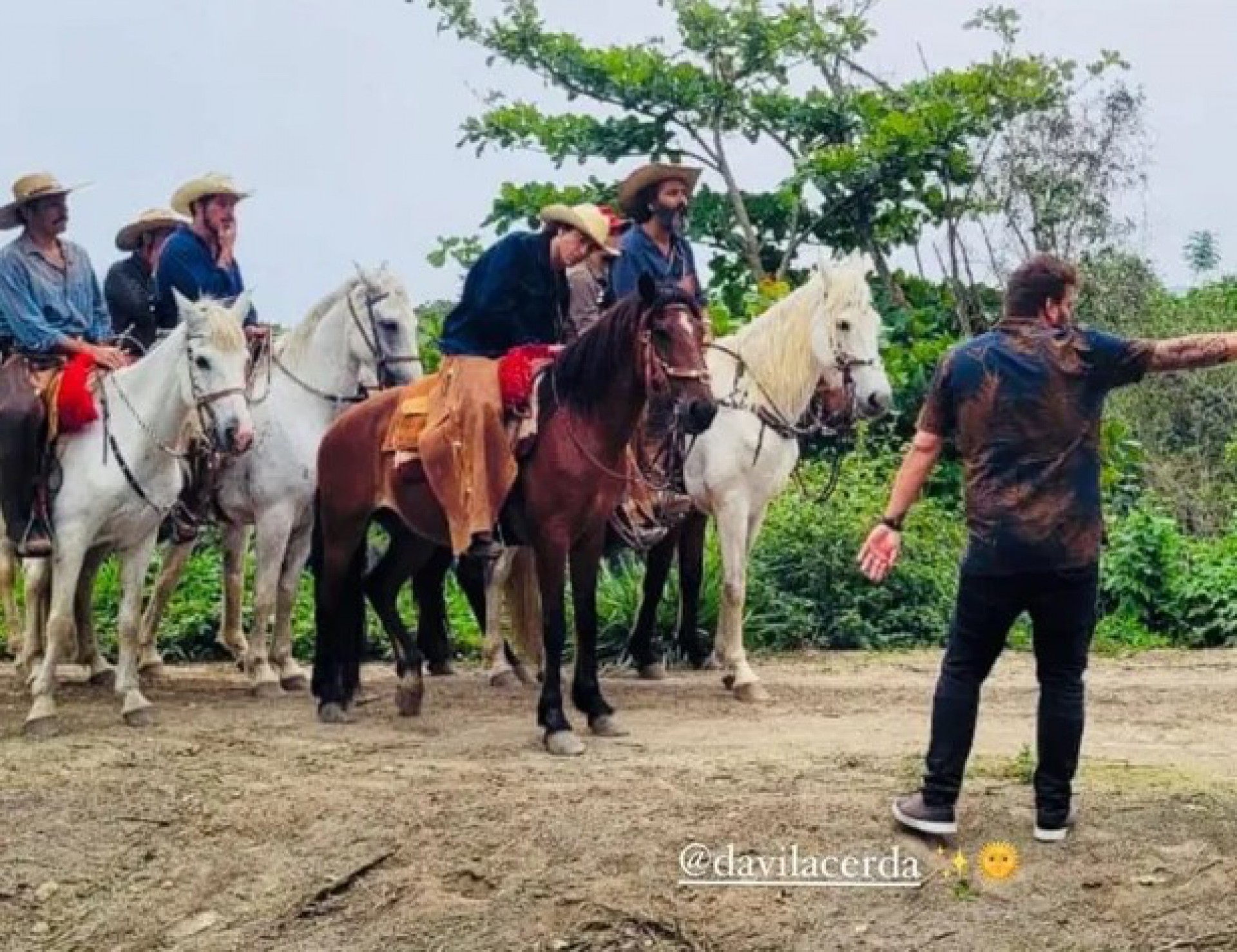 Elenco de 'Pantanal em última externa - Reprodução/Instagram