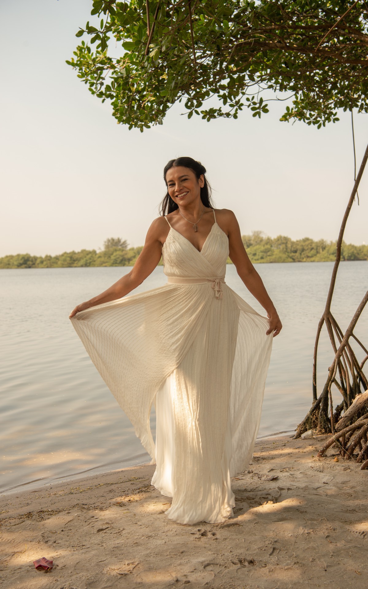 Fil&oacute; (Dira Paes)