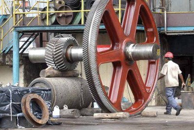 Vendas da indústria de máquinas recuam 9% em agosto