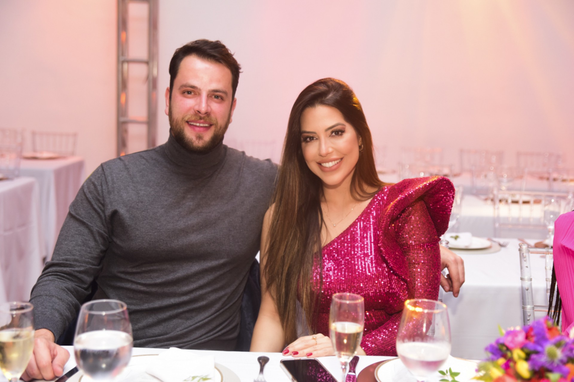 Ex-BBB Gustavo Marsengo e Lais Caldas - Leo Franco / AgNews