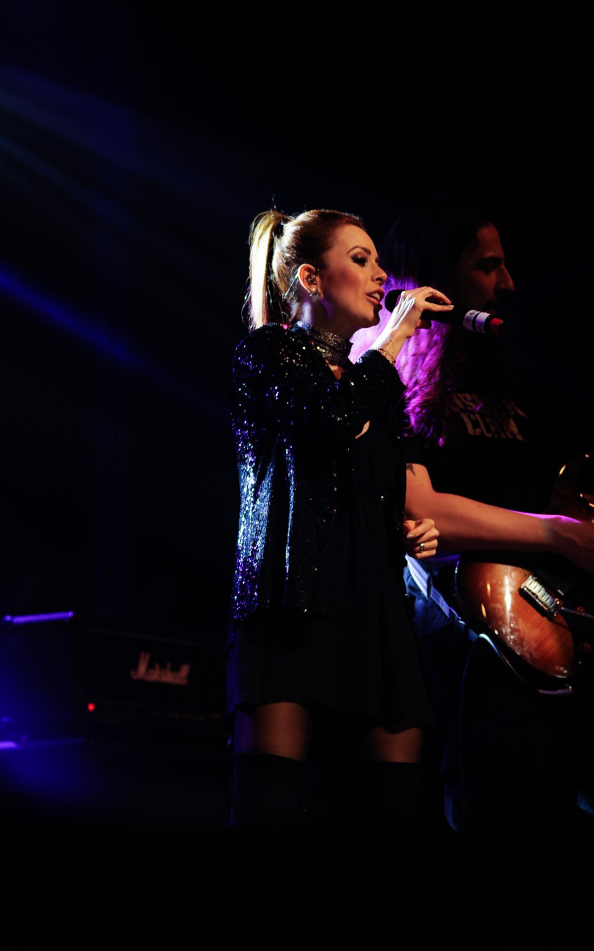 Sandy faz homenagem &agrave; Patr&iacute;cia Perissinoto Kisser