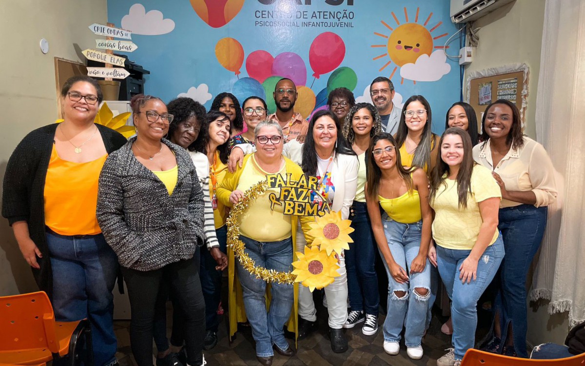 Equipe multidisciplinar que atua no Centro de Aten&ccedil;&atilde;o Psicossocial Infanto-Juvenil