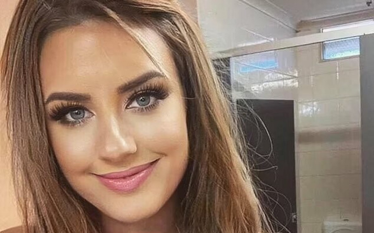 Australiana de 26 anos est&aacute; em coma por tempo indeterminado