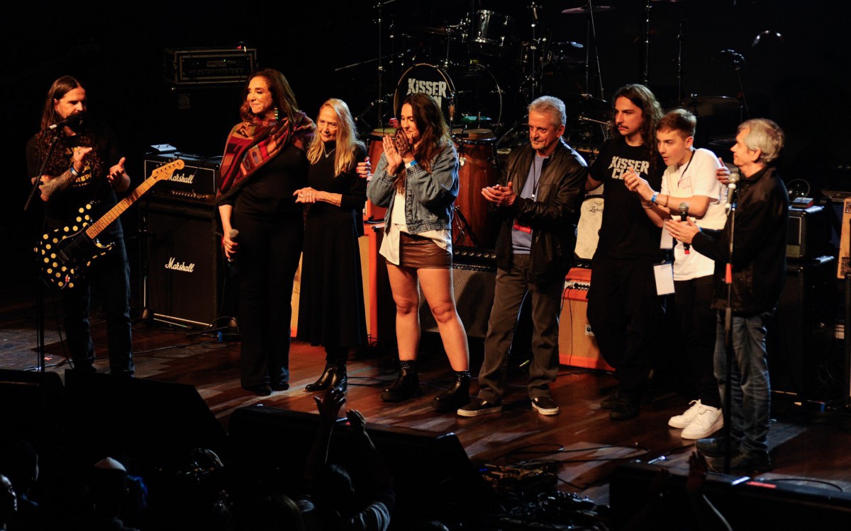 Fam&iacute;lia Kisser agradece o p&uacute;blico do 'PatFest'