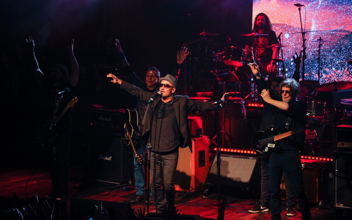 O grupo Tit&atilde;s se apresenta no 'Patfest'