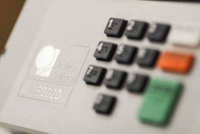 Indeferido sub judice: agora, só uma decisão do TSE para validar votos