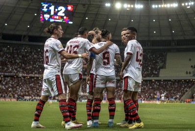 Fortaleza identifica torcedores que arremessaram objetos em Gabigol, do Flamengo