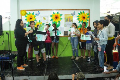 Feira Cultural agita comunidade escolar no Campo do Prado