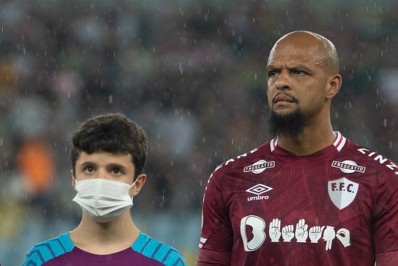 Torcedor do Fluminense agredido em passeio da escola vive noite especial no Maracanã a convite do clube