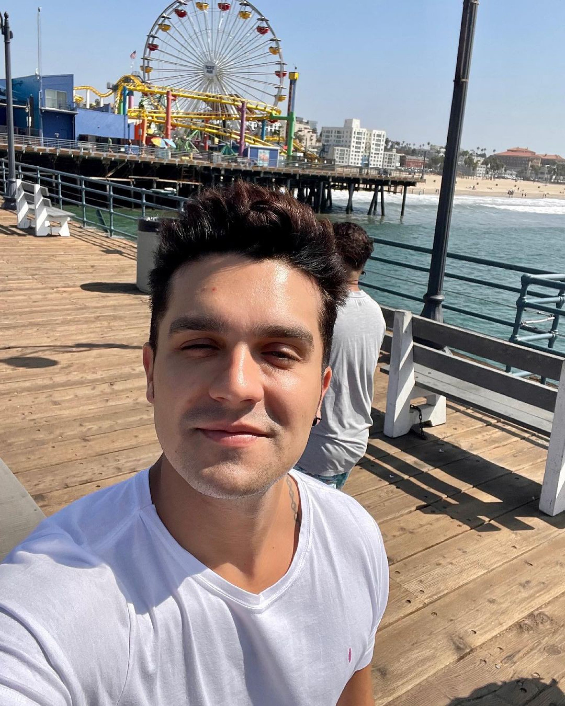 Luan Santana posta fotos em Los Angeles - Reprodução Internet
