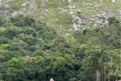 Promessa da base participa de treino com os profissionais do Botafogo