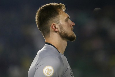 Lucas Perri exalta atuação do Botafogo na vitória sobre o Goiás