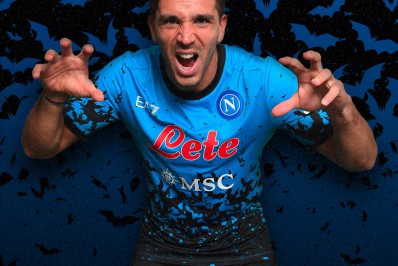 Clube italiano lança camisa especial de Halloween; confira