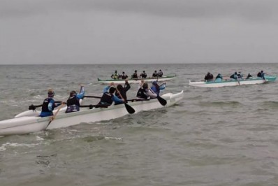 Iguaba Grande sedia 4ª etapa do Circuito Va’a Costa do Sol de Canoa Havaiana