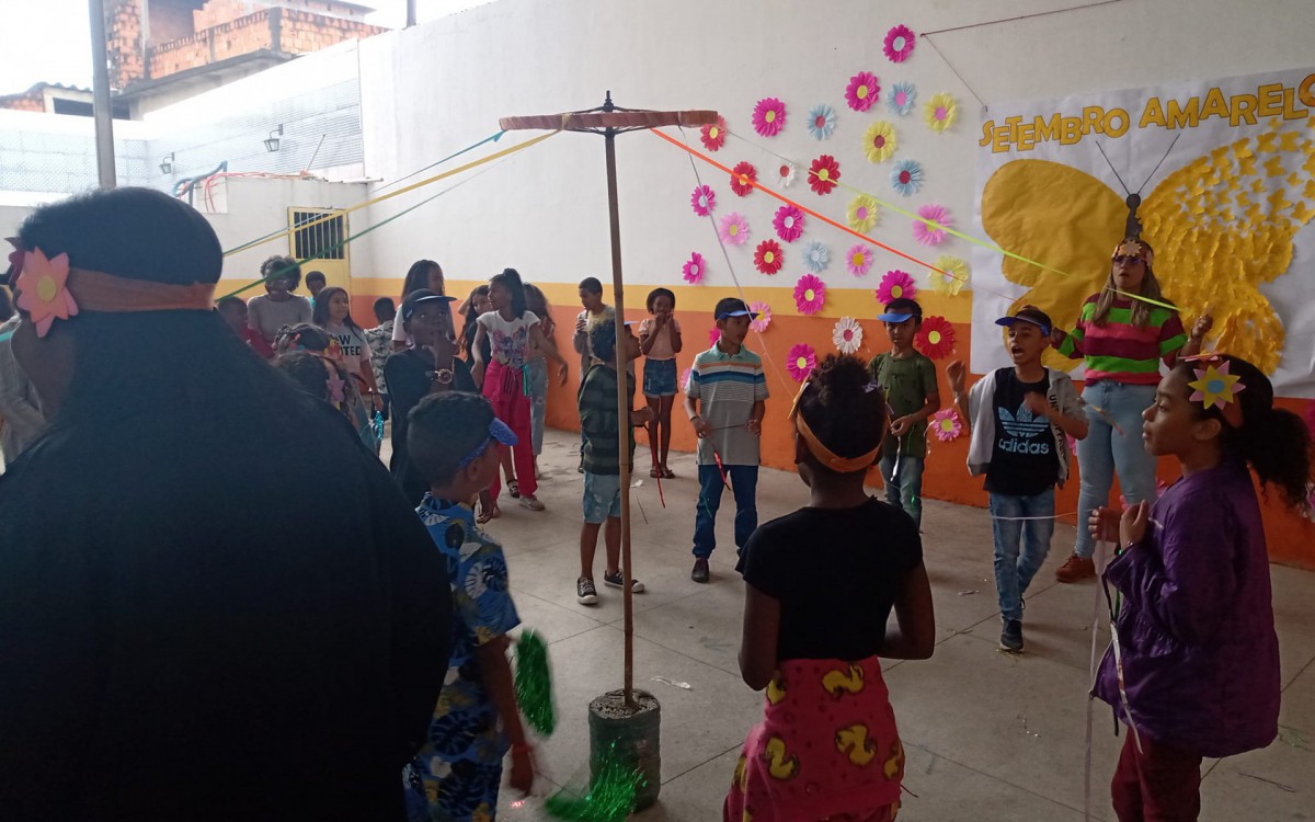 A Festa da Primavera contou com muitas brincadeiras para os alunos