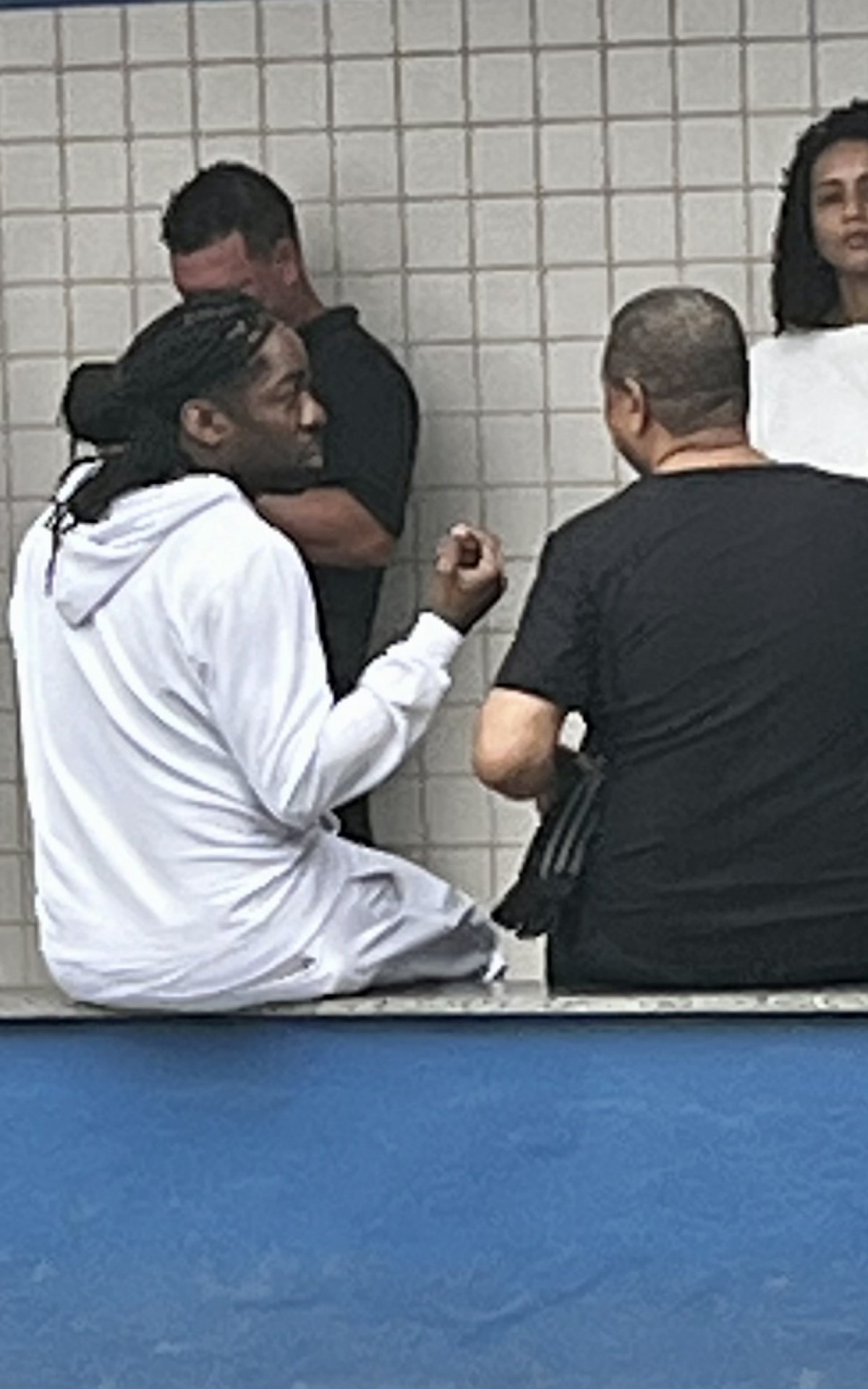 L&aacute;zaro Ramos e Ta&iacute;s Ara&uacute;jo tamb&eacute;m j&aacute; votaram