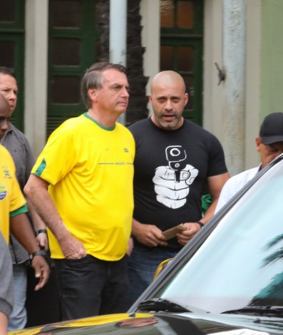 Daniel Silveira ficou atrás de Romário e Molon 