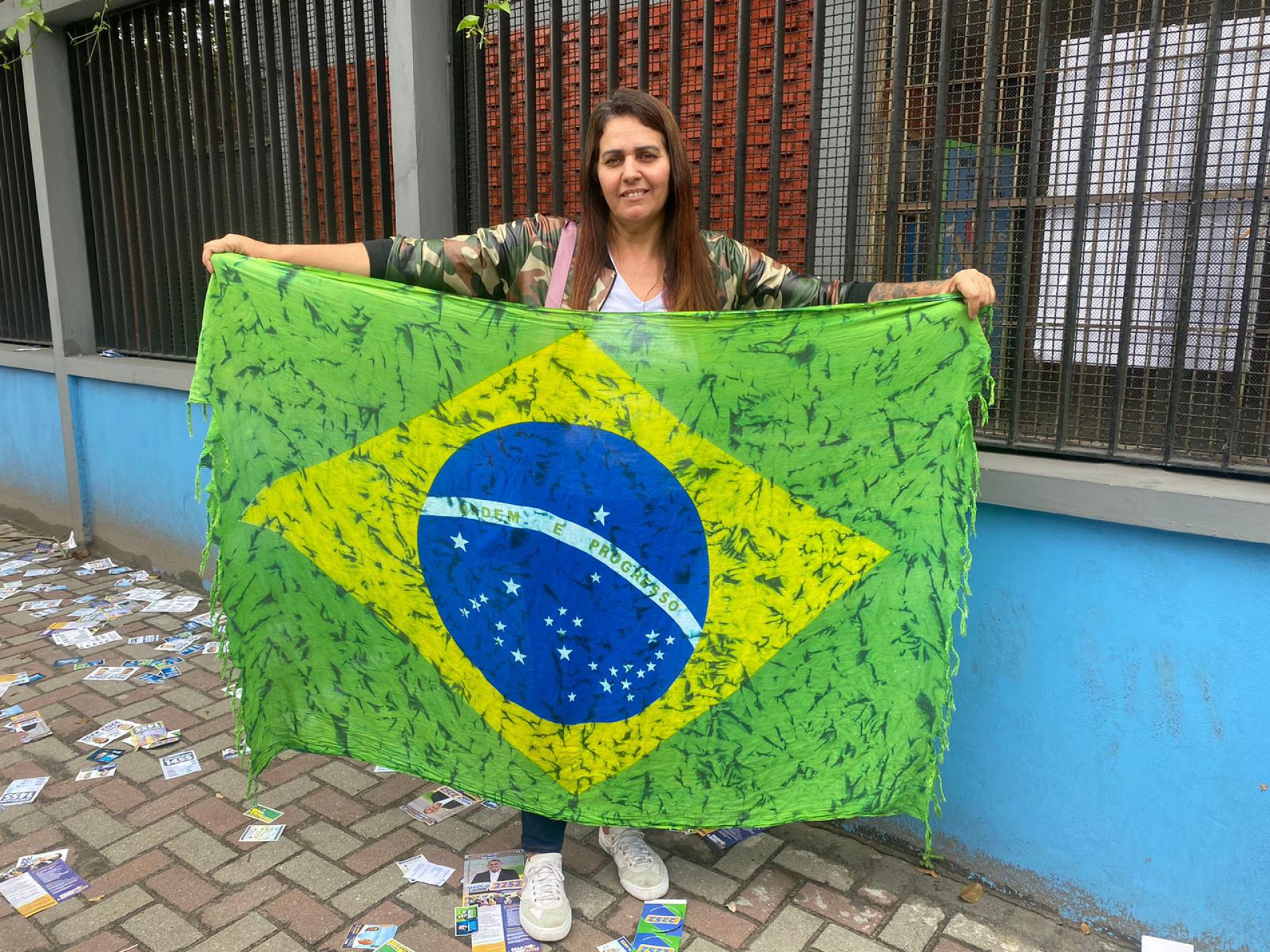 Margarete Brito dos Santos, de 53 anos, compareceu à Escolha Municipal Joseph Bloch, em Parada de Lucas, Zona Norte do Rio para votar - Larissa Herbas/ Agência O Dia