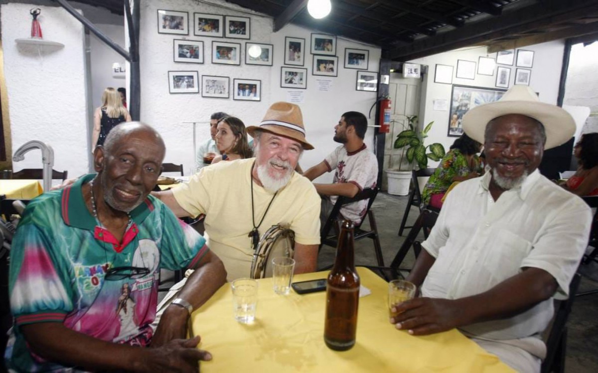 Ilton Mendes era reconhecido e admirado por diversos nomes do samba