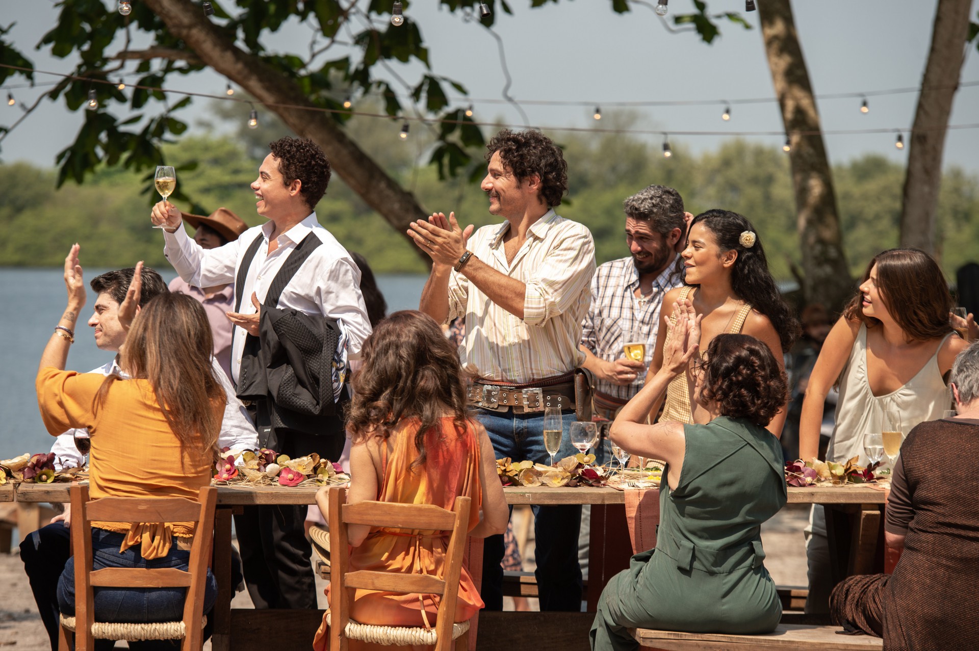 Atores se emocionam ao gravar as últimas cenas de 'Pantanal' - Divulgação / TV Globo
