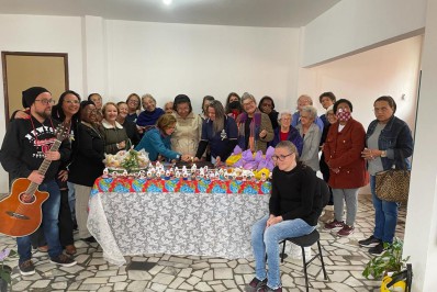 Desenvolvimento Social comemora Dia da Pessoa idosa com piquenique no CRAS Alto