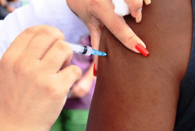 São Gonçalo vacina contra covid-19 em mais de 70 locais