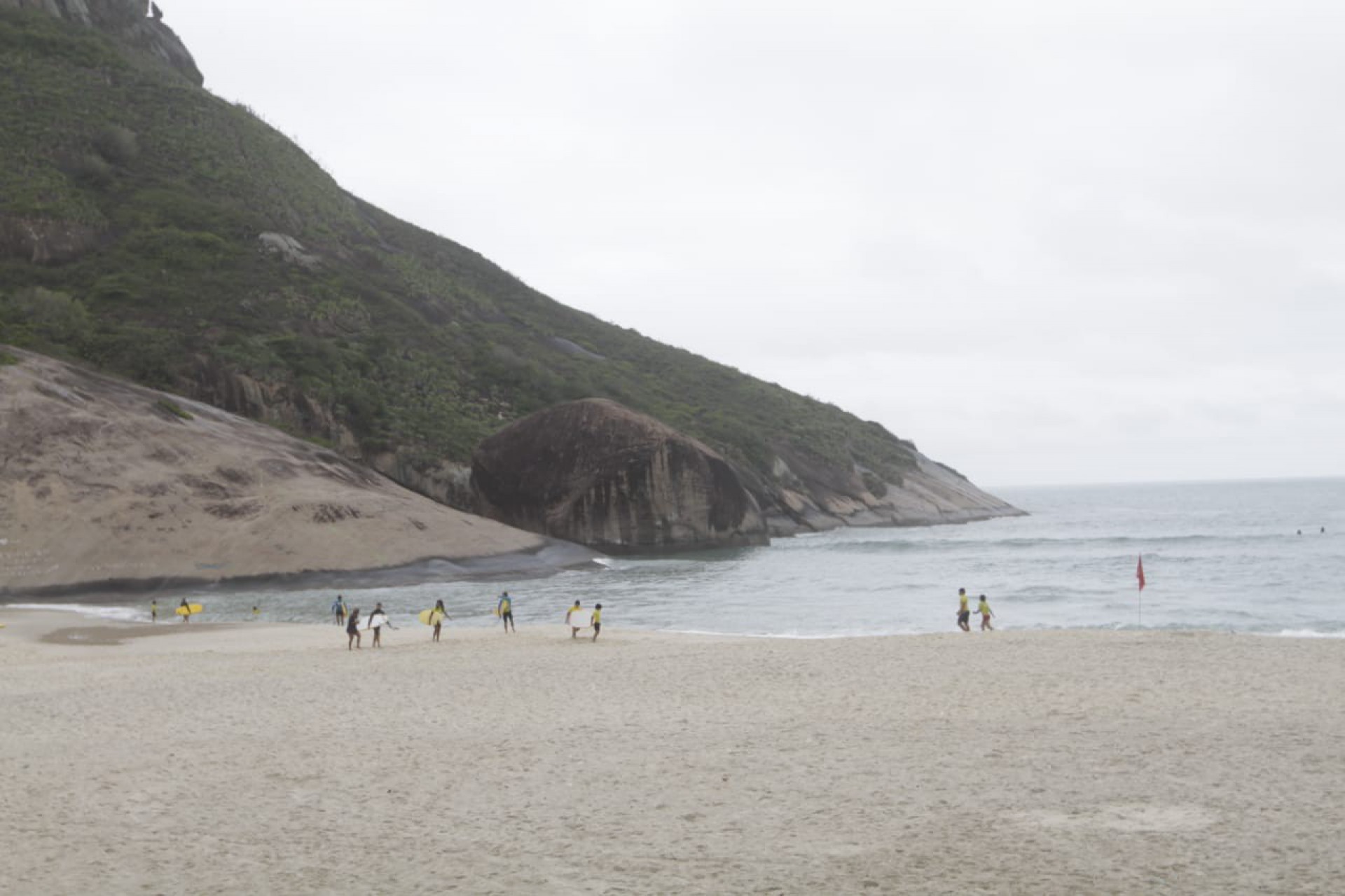 Praia do Recreio, altura da Pedra do Pontal, na Barra, Zona Oeste - Marcos Porto / Ag&ecirc;ncia O Dia